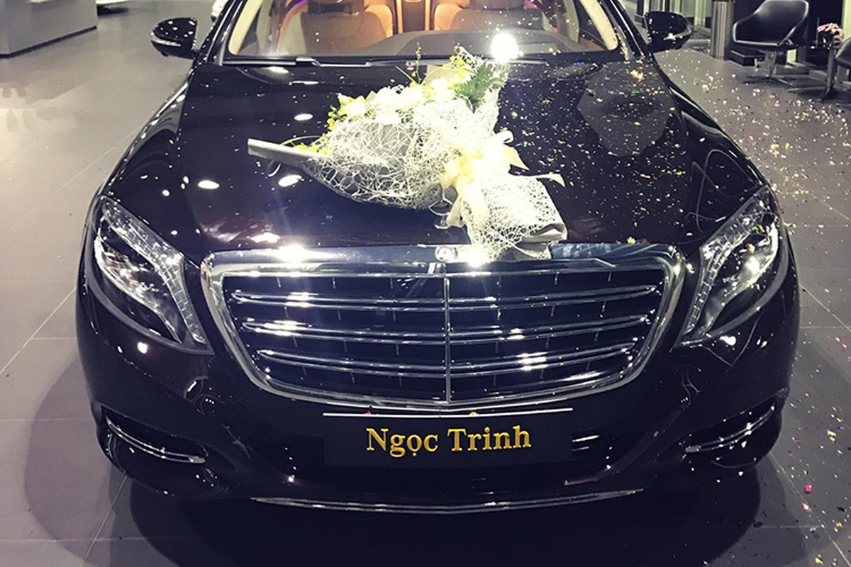 Ngoc Trinh cho me mua sam bang Mercedes-Maybach S500 11 ty-Hinh-8